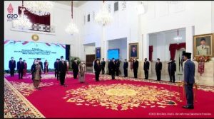 Sah! Komisioner KPU dan Bawaslu Periode 2022-2027 Dilantik Presiden Jokowi