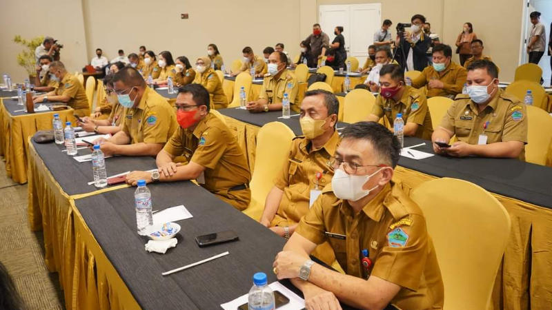 Joune Ganda - Kevin Lotulung Genjot Percepatan Pembangunan di Berbagai Sektor Implementasi e-Bapontar dan Minut Smart City