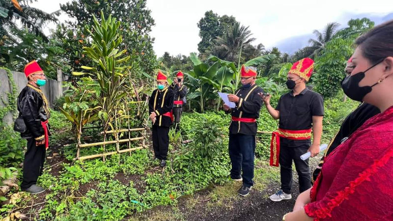 Bupati Joune Ganda Rayakan HUT ke-252 Desa Kaima, Kampung Halaman Tercinta
