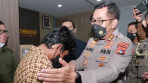 Karena Membela Diri, Polda NTB Terbitkan SP3 Kasus Amaq Sinta