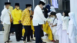 Santuni Anak Yatim Saat Ramadhan, Airlangga Didoakan Jadi Presiden 2024