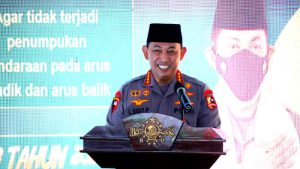 Tinjau Pelaksanaan 1 Juta Vaksinasi Booster, Kapolri Bicara Mudik Sehat dan Nyaman