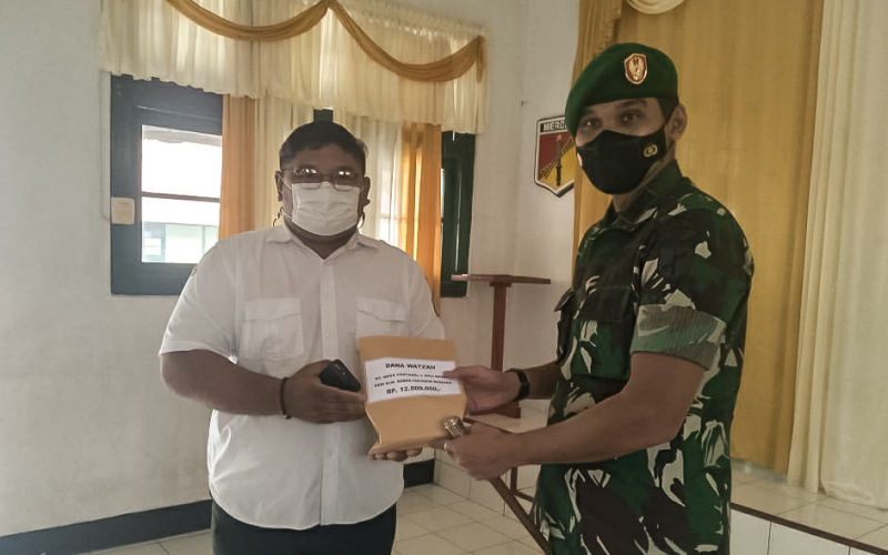 3 Ahli Waris Terima Dana Watzah dari Dandim 1301/Sangihe