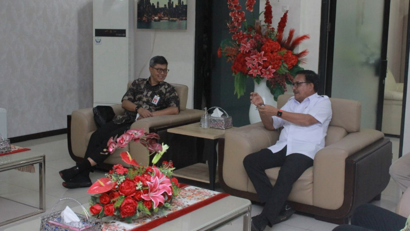 Kementerian PUPR Temui Wali Kota Bitung dan Bahas Pelebaran Jalan Nasional