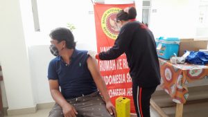 Vaksinasi BIN Sulut Sasar Masyarakat di Rumah Hingga ke Pusat Perbelanjaan