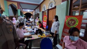 Vaksinasi BIN Sulut Sasar Jamaah Masjid Diponegoro Airmadidi