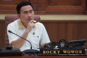 Almarhum Herson Mayulu di Mata Rocky Wowor
