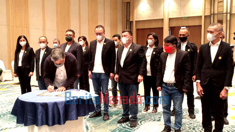 Bertekad Bangkitkan Kembali Kejayaan, Richard Tulong Pimpin PSAWI Sulut