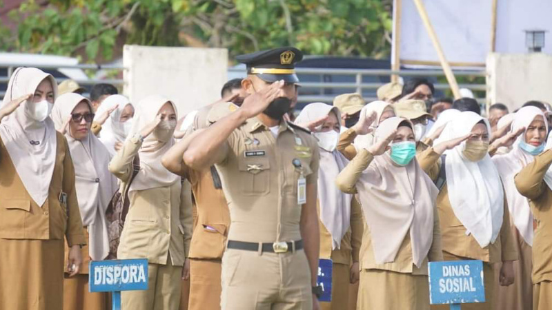 Depri Pontoh: Kalau Ada PNS yang Minta Pindah, Bakar Berkasnya!