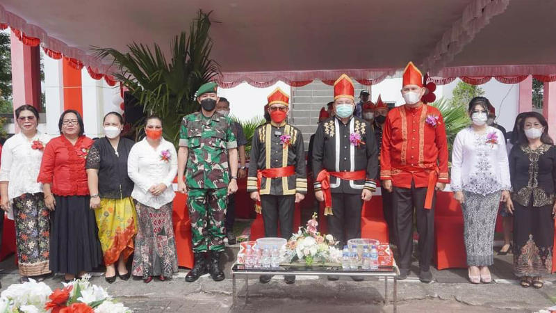 Joune Ganda - Kevin Lotulung Kerja keras Wujudkan Merdeka Belajar 11 Joune Ganda - Kevin Lotulung Kerja keras Wujudkan Merdeka Belajar