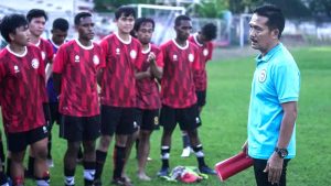 Pelatih Jaya Hartono Seleksi Pemain Terbaik Perkuat Sulut United