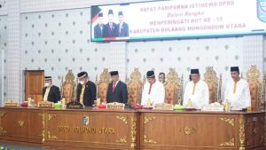 DPRD Bolmut Paripurnakan HUT ke-15 Kabupaten