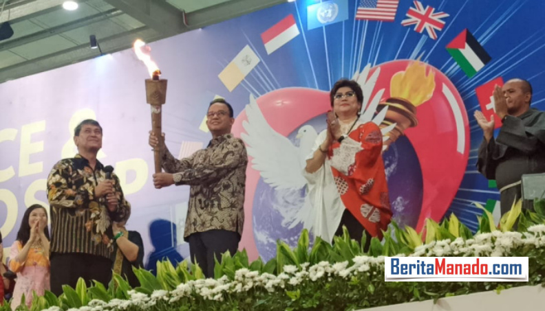 Lawatan Obor Paskah Nasional Sukses, Anies Baswedan: Tuhan Memberkati Kita Semua