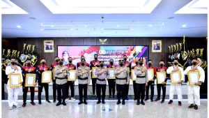 Raih Medali di Sea Games, Kapolri Berikan Penghargaan ke 15 Atlet Polri