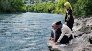 Ridwan Kamil: Wahai Sungai Aare, Aku Titipkan Jasad Anak Kami Kepadamu