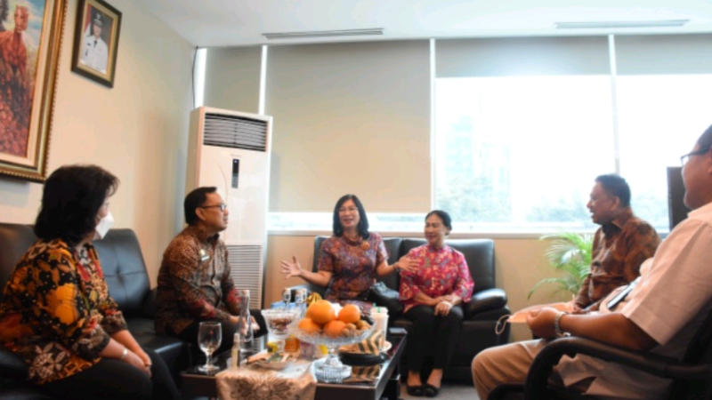 Gubernur Olly Dondokambey Gandeng ICC Untuk Pengembangan Sektor Kelapa Sulut