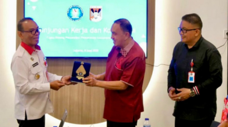Bupati Royke Roring Kunjungi Kantor Badan Siber Sandi Negara