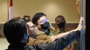 Wujud Pemerintahan Efisien dan Efektif, Joune Ganda – Kevin Lotulung Berlakukan Tanda Tangan Elektronik