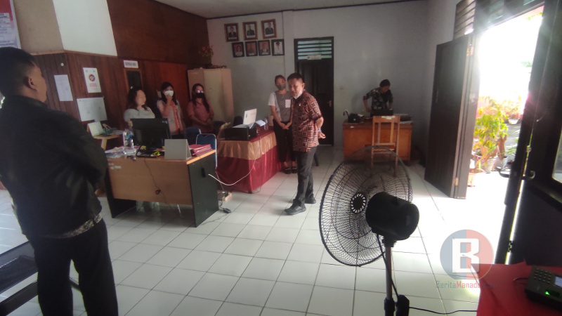 Sekda Sidak Kantor Lurah dan Camat, Rudy Theno: Jangan Biarkan Masyarakat Menunggu