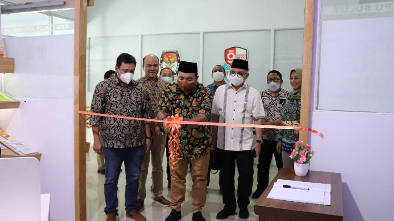 Peresmian Perpustakaan JDIH KPU Sulut: Pemilu Berintegritas, Kita Bahagia!