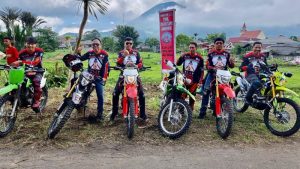 Haris Sukamto Cs Taklukkan Rute Mahawu dan Lokon di Trail Adventure Kinaskas