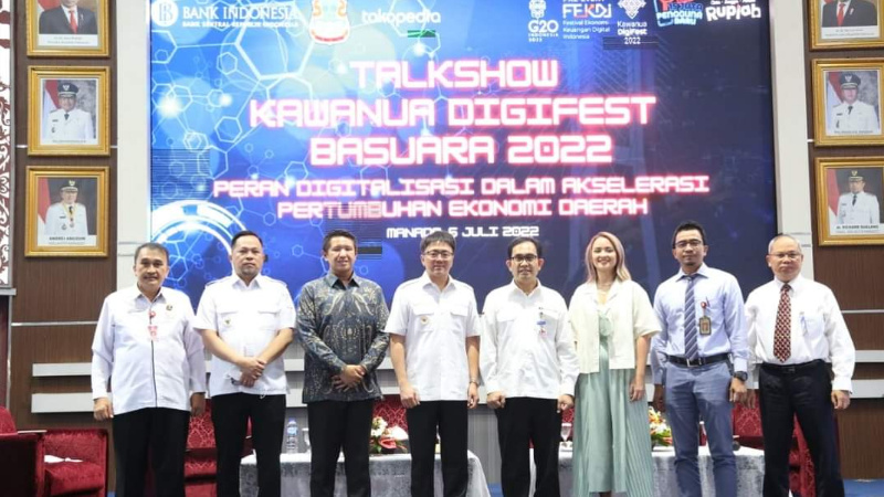 Andrei Angouw - Richard Sualang Bicara Digital di Talk Show Kawanua Digifest Basuara 2022