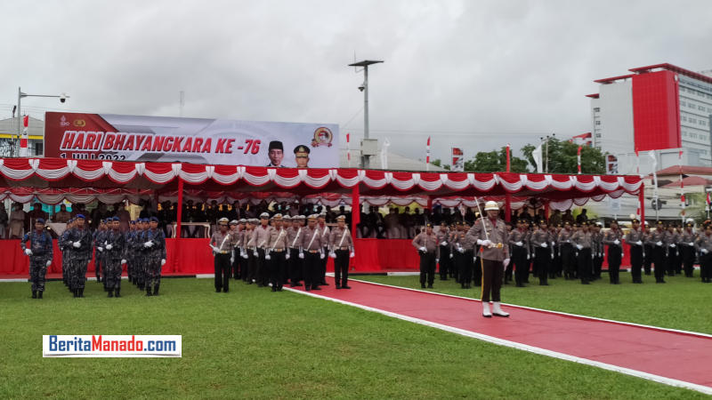 Dipimpin Presiden Jokowi, Polda Sulut Ikuti Upacara Hari Bhayangkara ke-76 Secara Hybrid