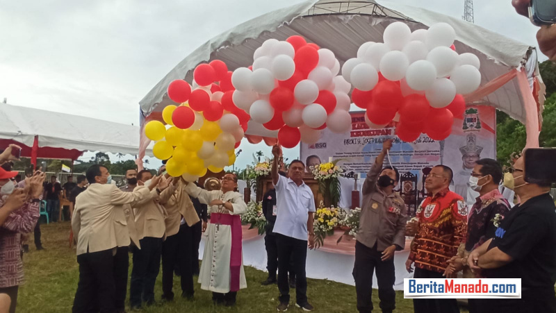 Uskup Rolly Untu dan Gubernur Olly Dondokambey Beri Pesan Khusus Untuk KBK Keuskupan Manado