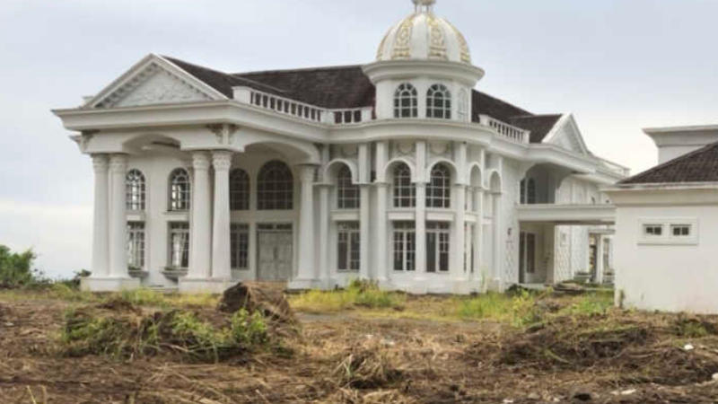 Gedung-gedung Angker di Kompleks Kantor Bupati Minut, Dibangun Miliaran Rupiah, Jadi Lokasi Bunuh Diri!
