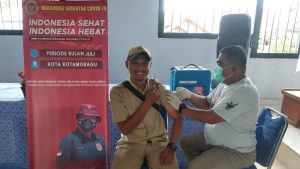 Kolaborasi BIN Sulut dengan Stakeholder Berhasil Suntikkan Ratusan Ribu Vaksin COVID-19