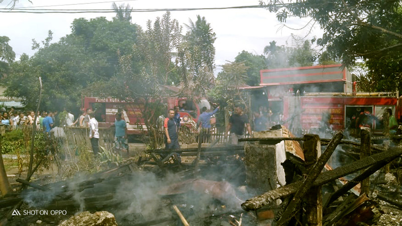 Ditinggal Pemilik, Rumah di Tanjung Merah Sisakan Puing Usai Dilalap Api