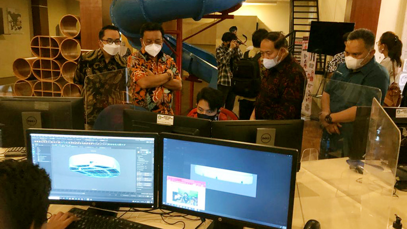 Maurits Mantiri Kepincut dengan Metode Pembelajaran SMK di Kudus