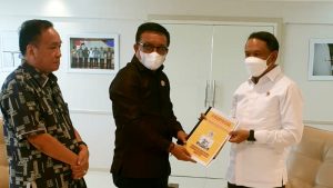 Terima Proposal dari Maurits Mantiri, Menpora RI Nyatakan Siap Bantu Pembenahan Stadion Duasudara