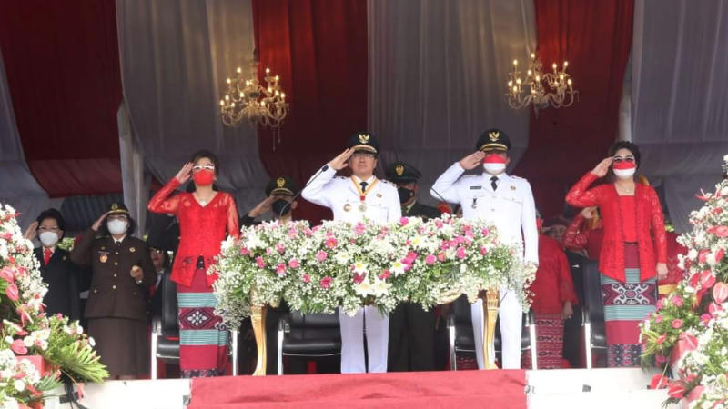 Didampingi Richard Sualang, Andrei Angouw Pimpin Upacara Hari Kemerdekaan ke-77 RI