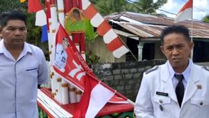 Di Hari Kemerdekaan Indonesia, Tronton Alat PT TMS Rusaki Gapura dan Kabel Listrik Warga