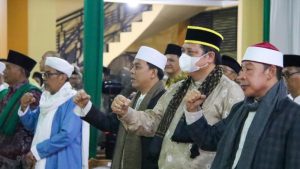 Haul Pondok Buntet, Airlangga Hartarto Mohon Doa Dimampukan Jaga Tren Positif Perekonomian