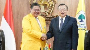 Airlangga Hartarto: GOLKAR Janjikan Stabilitas Politik dan Investasi Tiongkok Saat Menerima PKC