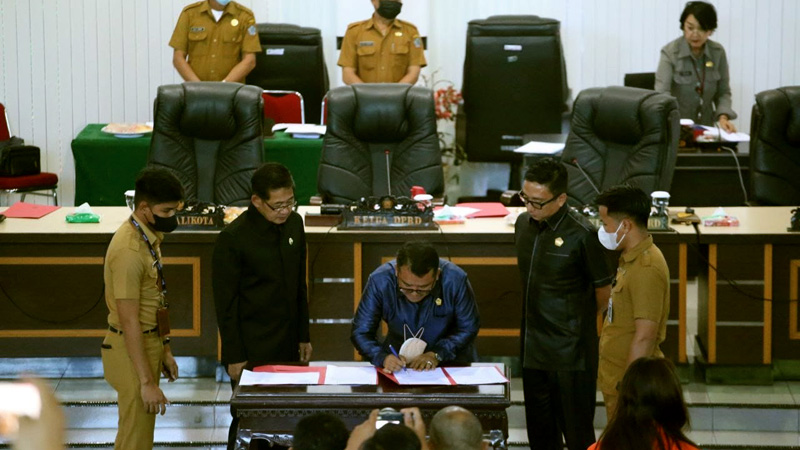 APBD P 2022, Hengky Honandar Apresiasi Banggar DPRD
