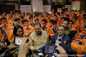 Tingkatkan Perlindungan Pekerja Migran Indonesia, Airlangga Hartarto: Program Government to Government Dioptimalkan