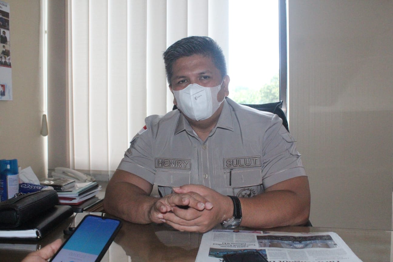 Henry Walukow Sebut Kenaikkan BBM Kian Membebani Rakyat