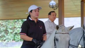 Prabowo Subianto Sebut Ada Kemungkinan Duet, Puan Maharani Tersipu Malu