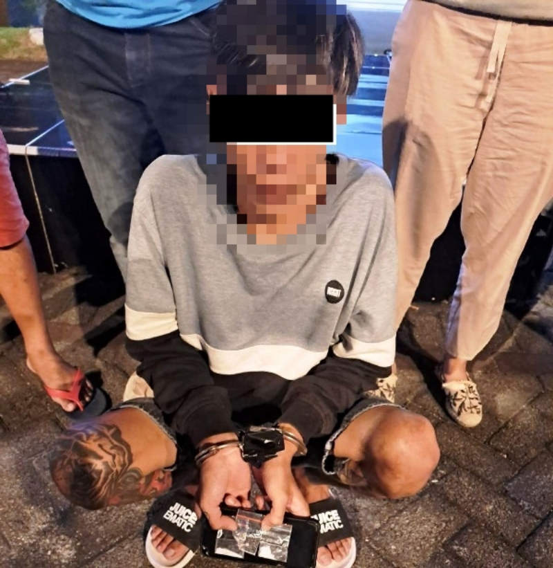 Pemuda Tomohon Tertangkap Polisi Bawa Sabu-sabu di Manado