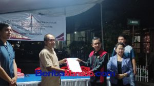 Reses di Tombatu, Berty Rumochoy Tanggapi Masalah Sampah