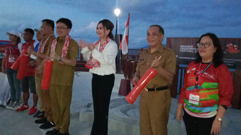Pembukaan Manado Underwater Festival Meriah, Andrei Angouw: Selamat Menikmati Manado