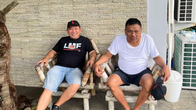 PILKADA 2024: Denny Lolong Kans 01 Minut dari PDI Perjuangan