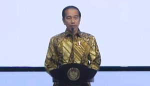 Puncak Perayaan HUT ke-58 Partai Golkar, Presiden Joko Widodo Hadir Dengan Batik Nuansa Kuning