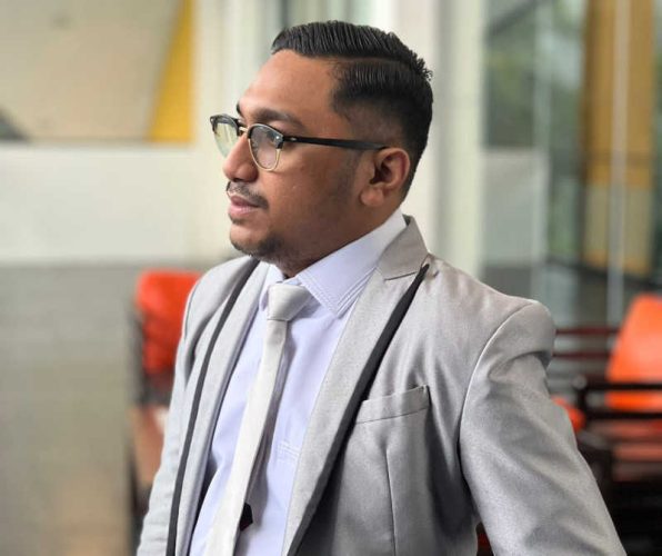 Praktisi Hukum Angkat Bicara, Penjemputan Paksa Polres Tomohon Terhadap Wartawan Dinilai Tidak Sesuai Prosedur 8 Praktisi Hukum Angkat Bicara, Penjemputan Paksa Polres Tomohon Terhadap Wartawan Dinilai Tidak Sesuai Prosedur