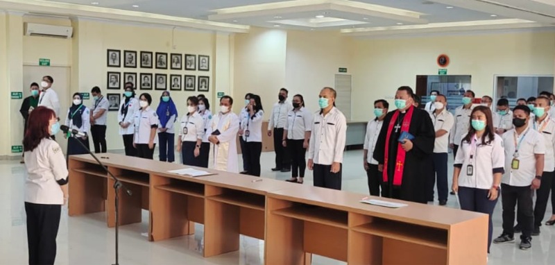 Ini Pesan Direktur Ivonne Rotty bagi Staf Rekam Medis RSUP Kandou
