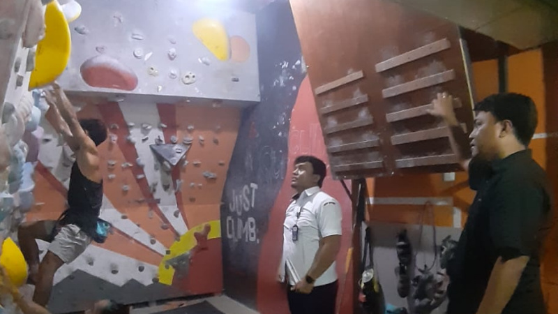 Ikutkan Atlet Pemula, Alderik Tanus Optimis Panjat Tebing Bitung Dulang Emas di Porprov Sulut 2022