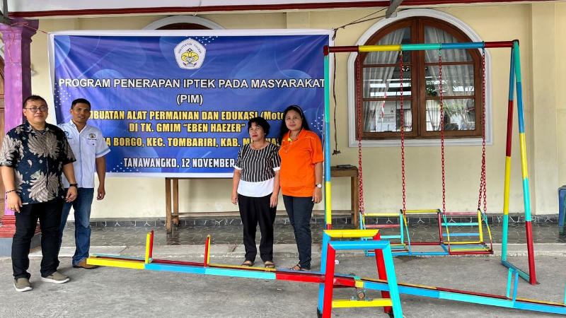 Politeknik Negeri Manado Hadirkan Alat Permainan dan Edukasi di TK GMIM Eben Haezer Desa Borgo
